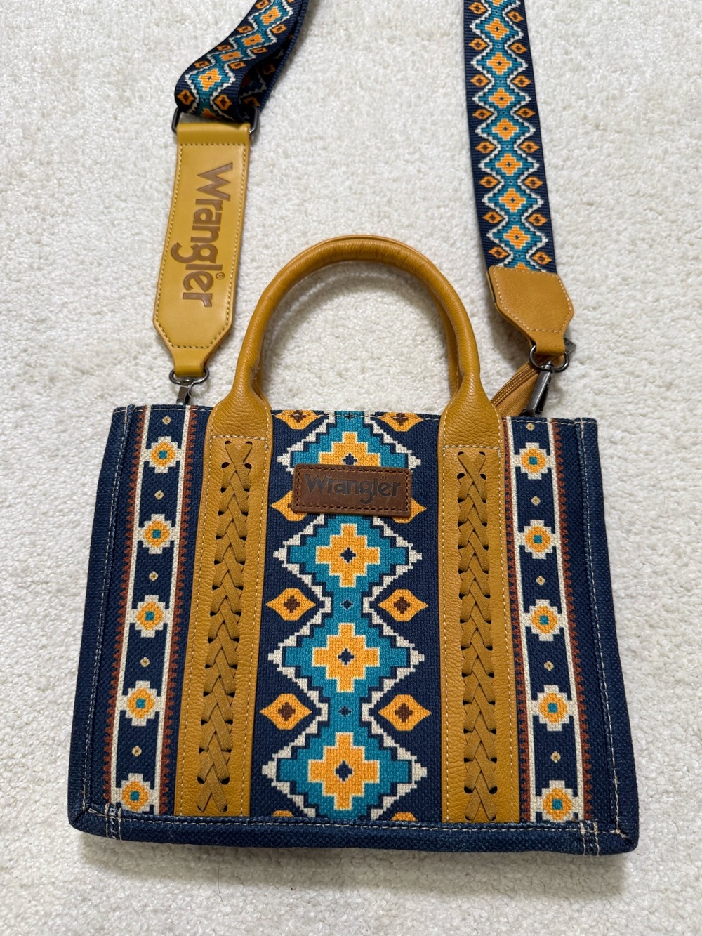 Wrangler Aztec Mustard Crossbody Canvas Tote Bag Satchel Purse Southwestern - Picture 2 of 13